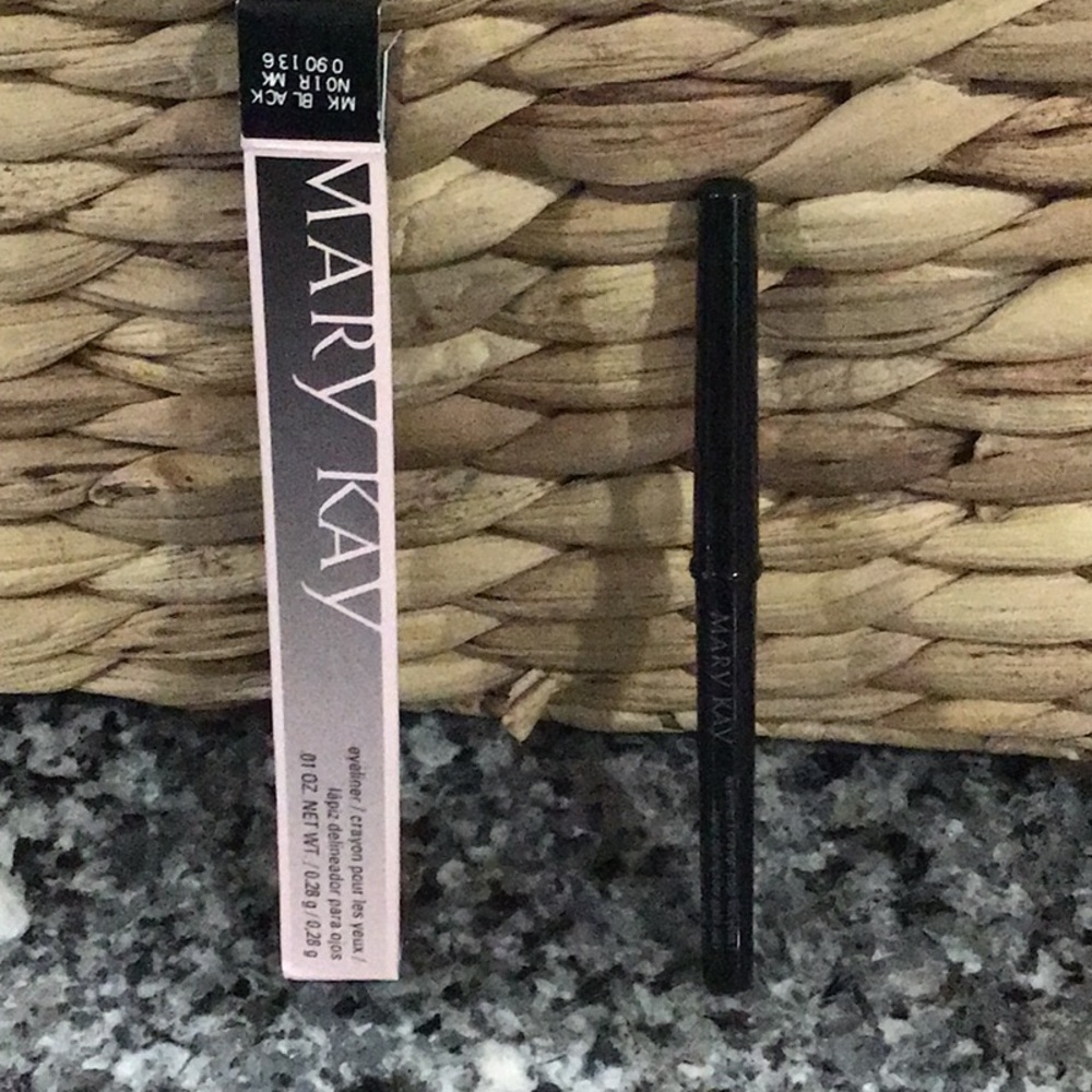 Mary Kay Black Eye Liner